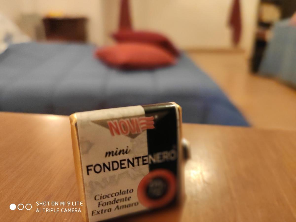 ラ・モッラEx Ostu Impero: Vino, Tartufo Ed Ospitalitaアパートメント エクステリア 写真